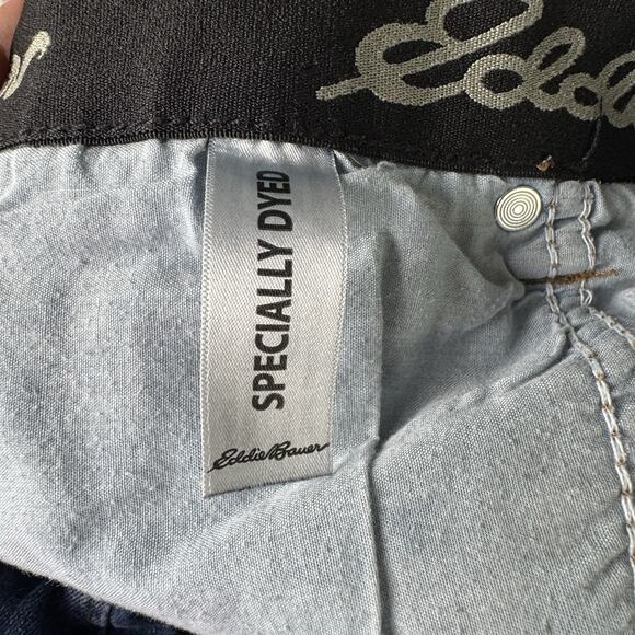 EDDIE BAUER Men’s Jeans 34x34 Classic Fit Straight Leg Stretch Denim Medium Wash - Picture 10 of 12